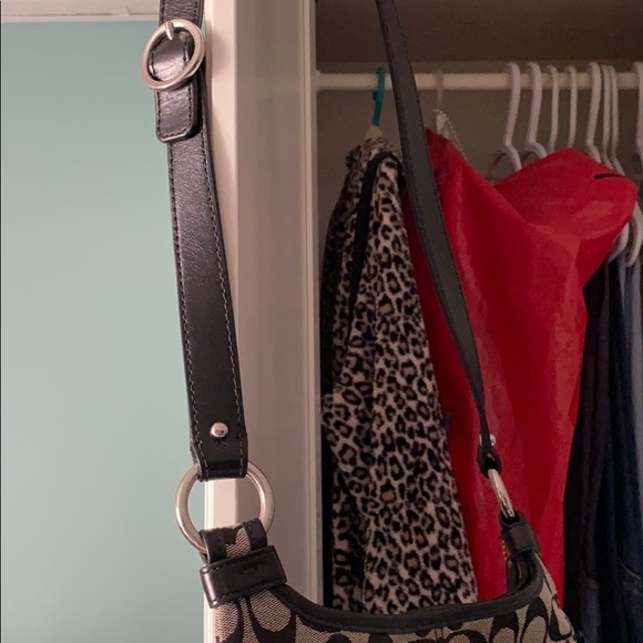 Coach shoulder bag - Picture 3 of 5